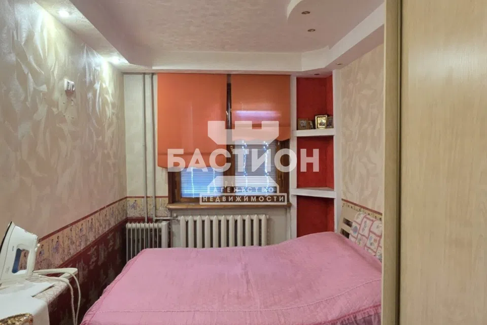 Продаётся 4-комнатная квартира, 66.8 м²