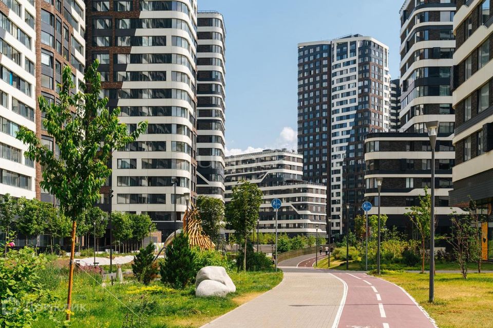 Продаётся 1-комнатная квартира, 39.8 м²