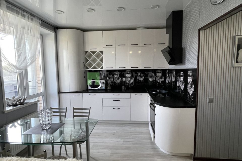 Продаётся 1-комнатная квартира, 41 м²