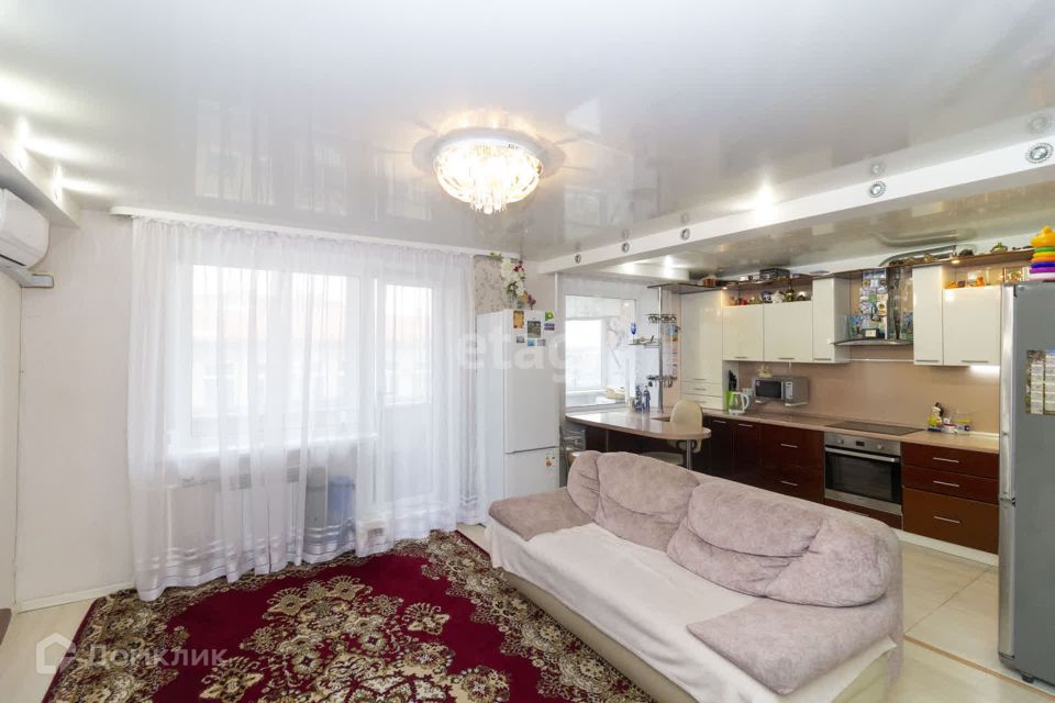 Продаётся 2-комнатная квартира, 52.3 м²
