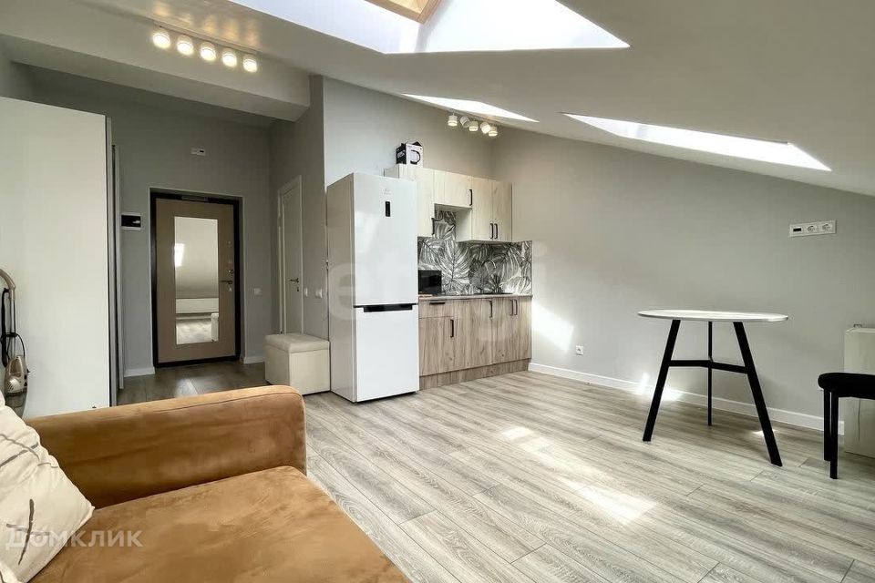 Продаётся 2-комнатная квартира, 59.4 м²
