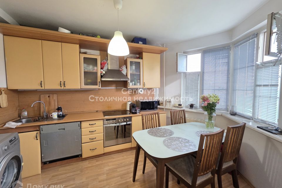 Продаётся 2-комнатная квартира, 51.2 м²