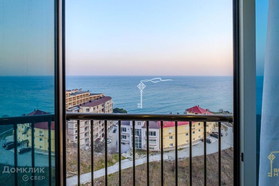 Продаётся 3-комнатная квартира, 112 м²