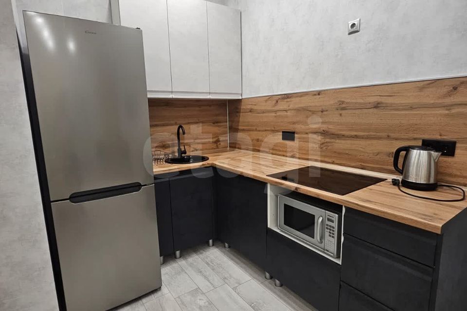 Продаётся 1-комнатная квартира, 37.7 м²