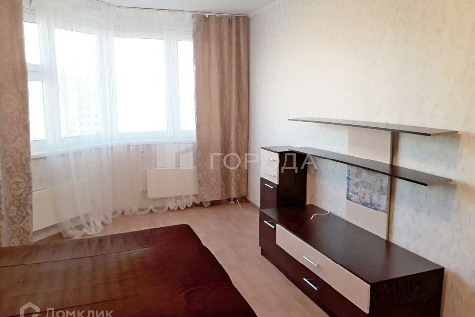 Продаётся 2-комнатная квартира, 61.7 м²