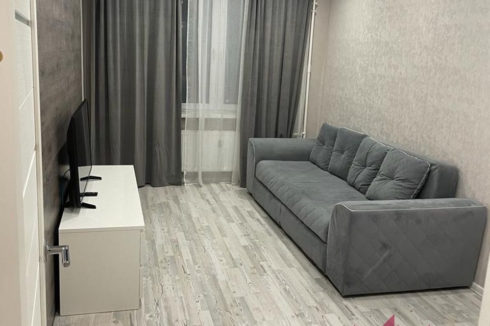Сдаётся 1-комнатная квартира, 35 м²