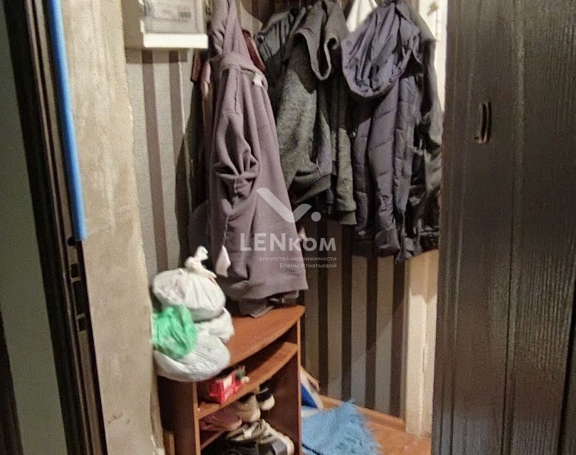 Продаётся 1-комнатная квартира, 27.3 м²