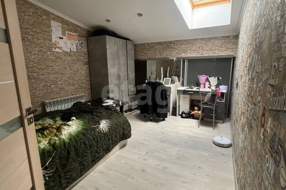 Продаётся 2-комнатная квартира, 62 м²