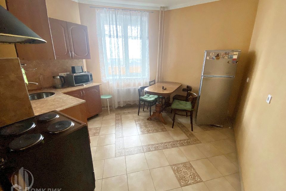 Сдаётся 2-комнатная квартира, 66.1 м²