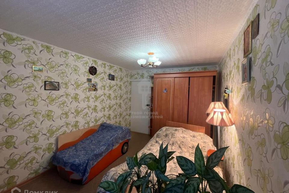 Продаётся комната в 1-комн. квартире, 13.7 м²