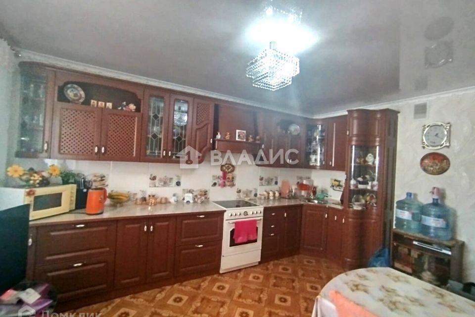 Продаётся 2-комнатная квартира, 65.3 м²
