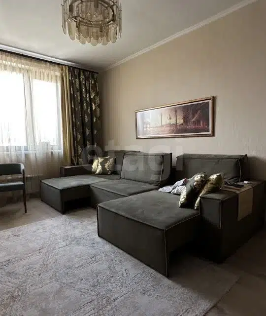 Продаётся 3-комнатная квартира, 87.6 м²