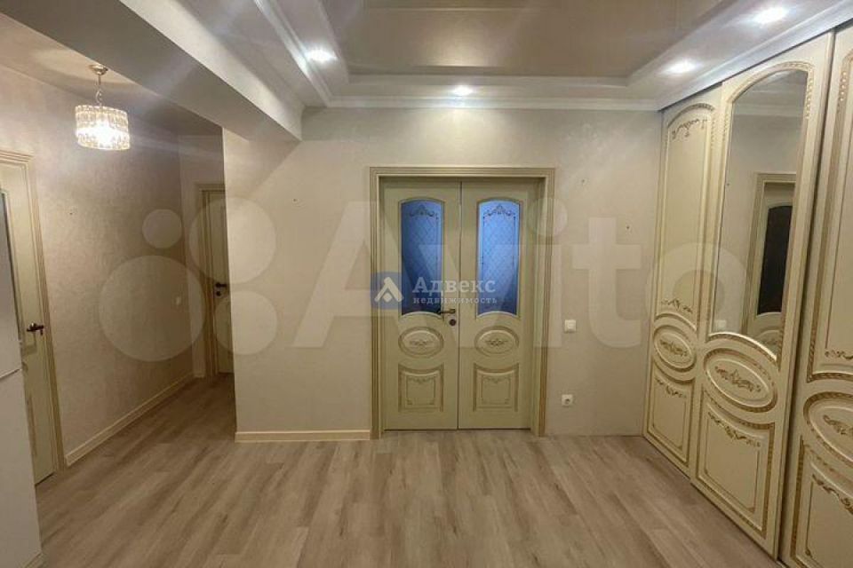 Продаётся 2-комнатная квартира, 76 м²
