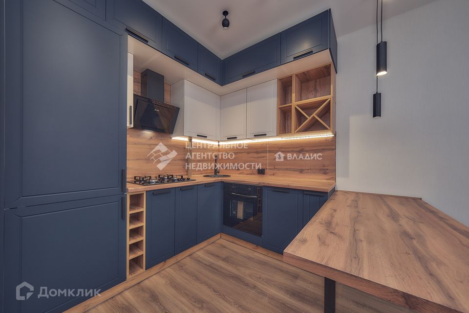 Продаётся 2-комнатная квартира, 57.7 м²