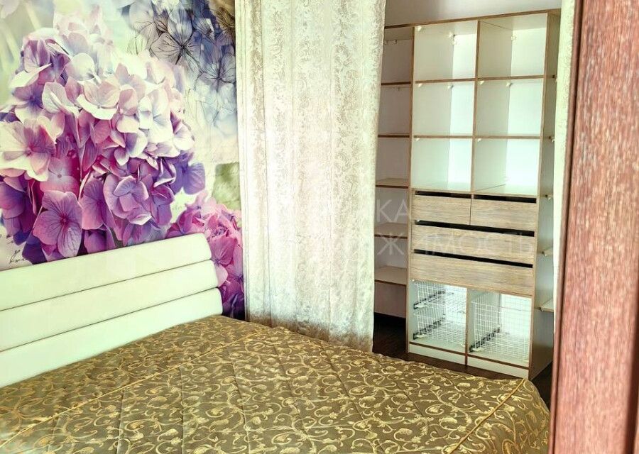 Продаётся 1-комнатная квартира, 55 м²