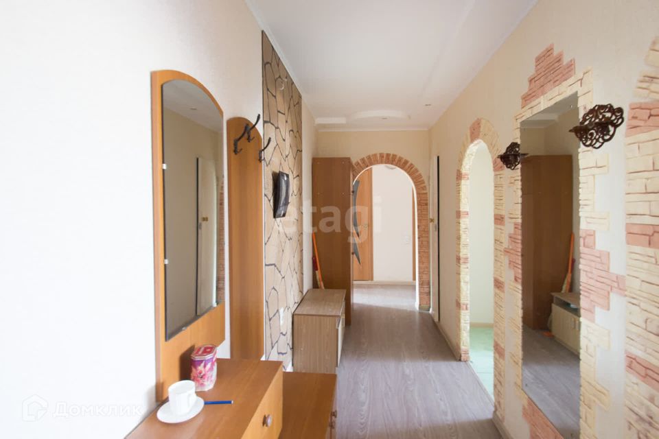 Продаётся 3-комнатная квартира, 61.3 м²