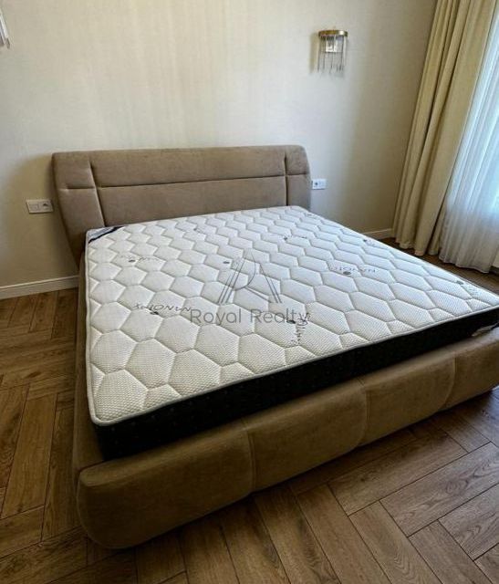 Сдаётся 3-комнатная квартира, 124 м²