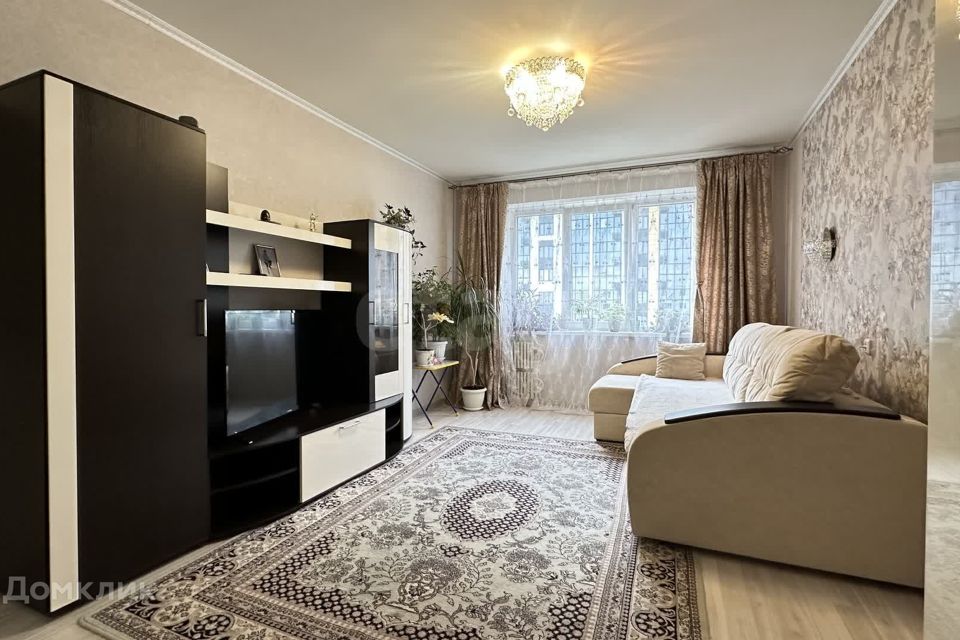Продаётся 3-комнатная квартира, 67.3 м²