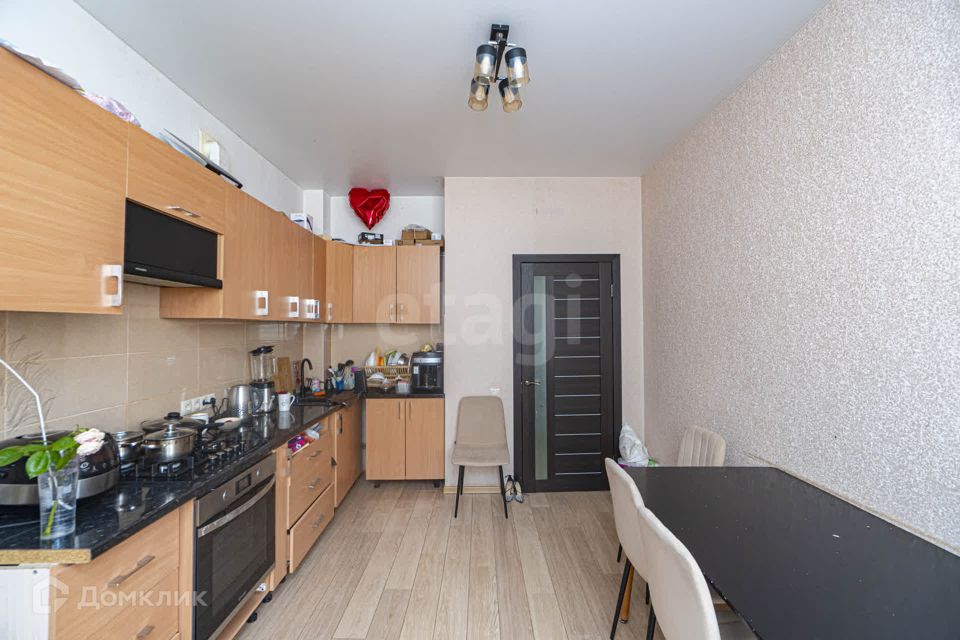 Продаётся 1-комнатная квартира, 45.9 м²