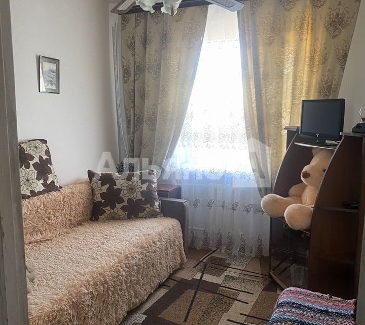 Продаётся 3-комнатная квартира, 56.4 м²