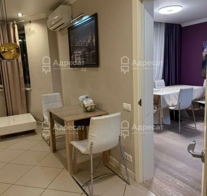 Продаётся 3-комнатная квартира, 134 м²