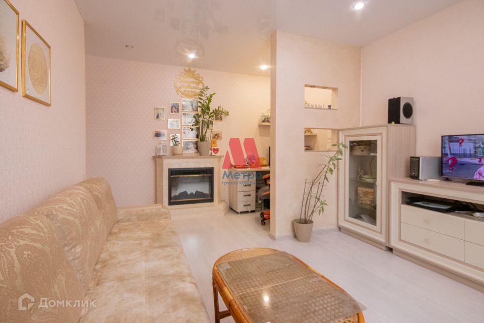 Продаётся 3-комнатная квартира, 85.9 м²