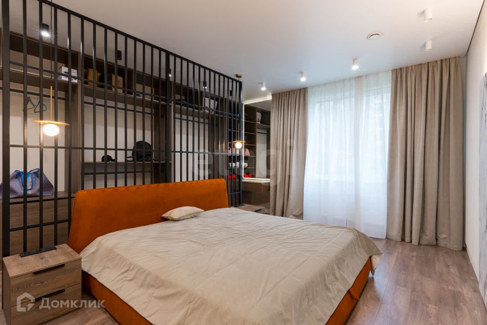 Продаётся 2-комнатная квартира, 82 м²