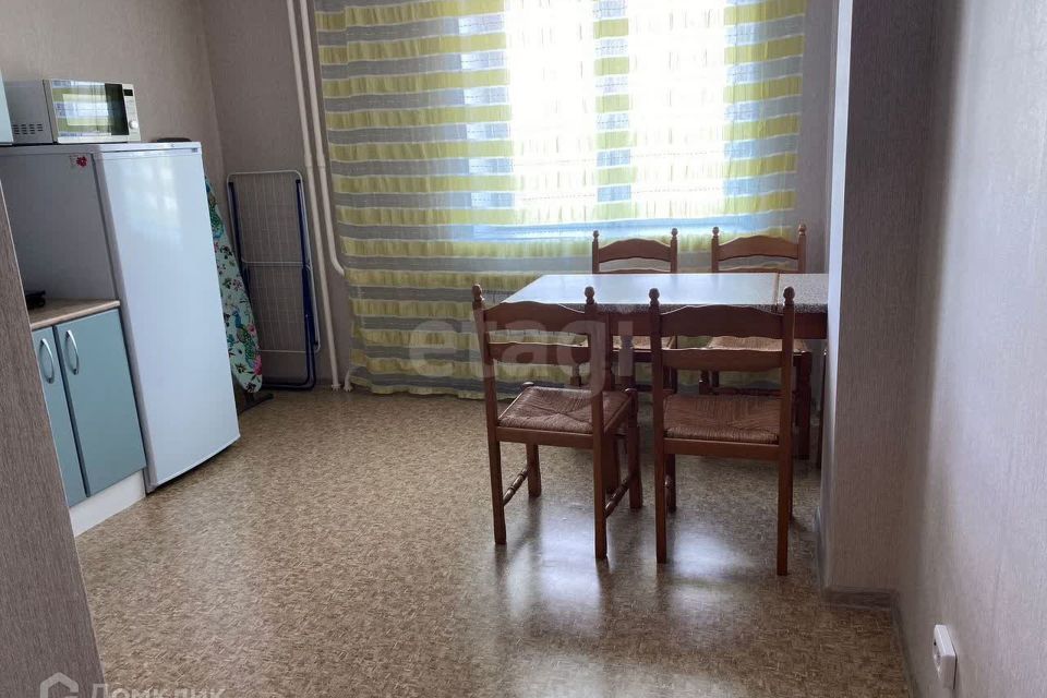 Сдаётся 1-комнатная квартира, 43.4 м²