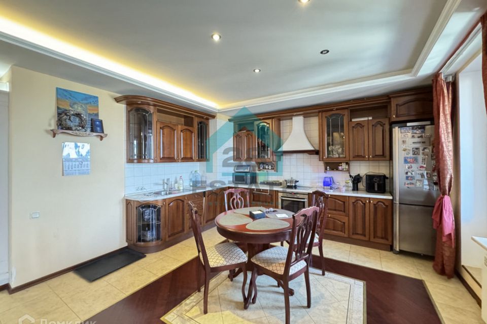 Продаётся 3-комнатная квартира, 87.1 м²