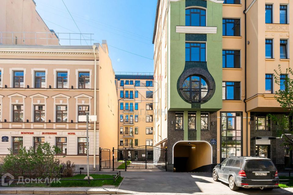 Продаётся 3-комнатная квартира, 138.31 м²