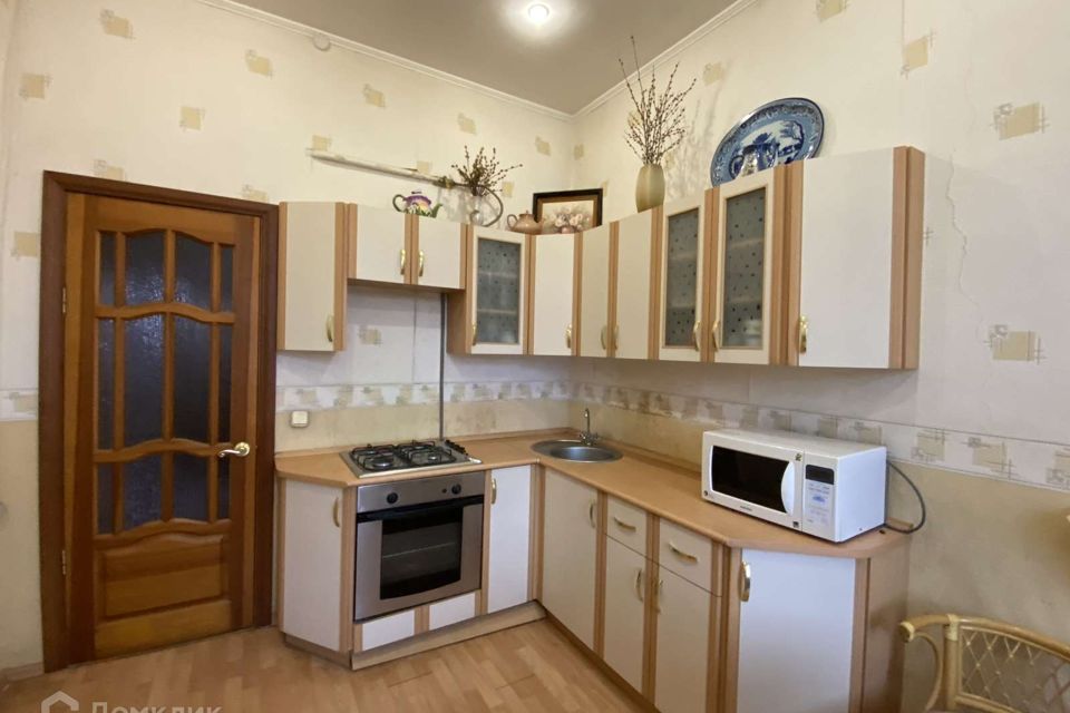 Продаётся 2-комнатная квартира, 64 м²