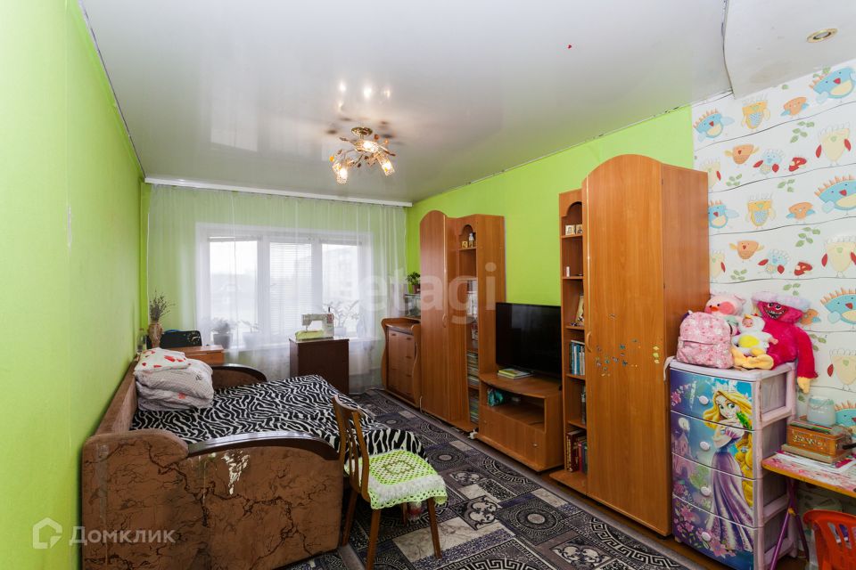 Продаётся 4-комнатная квартира, 72.8 м²