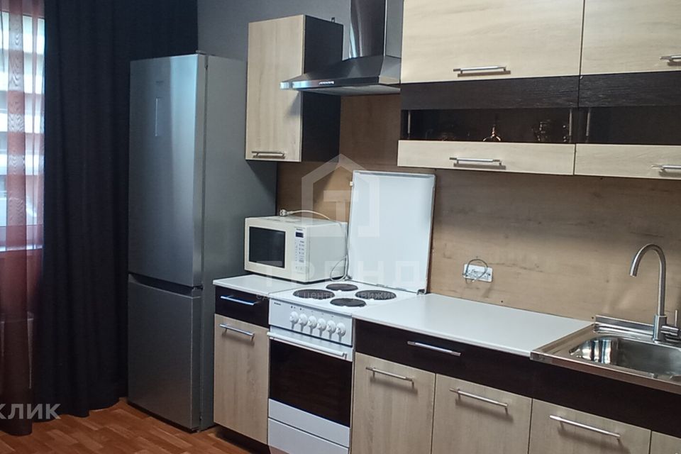 Продаётся 1-комнатная квартира, 43.7 м²