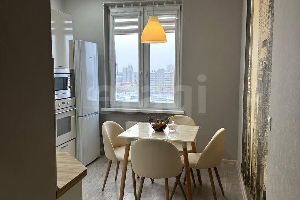 Продаётся 1-комнатная квартира, 37.1 м²