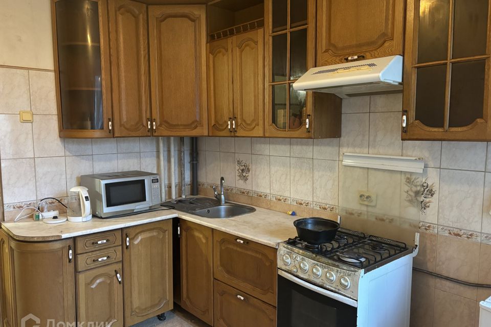 Продаётся 4-комнатная квартира, 76 м²