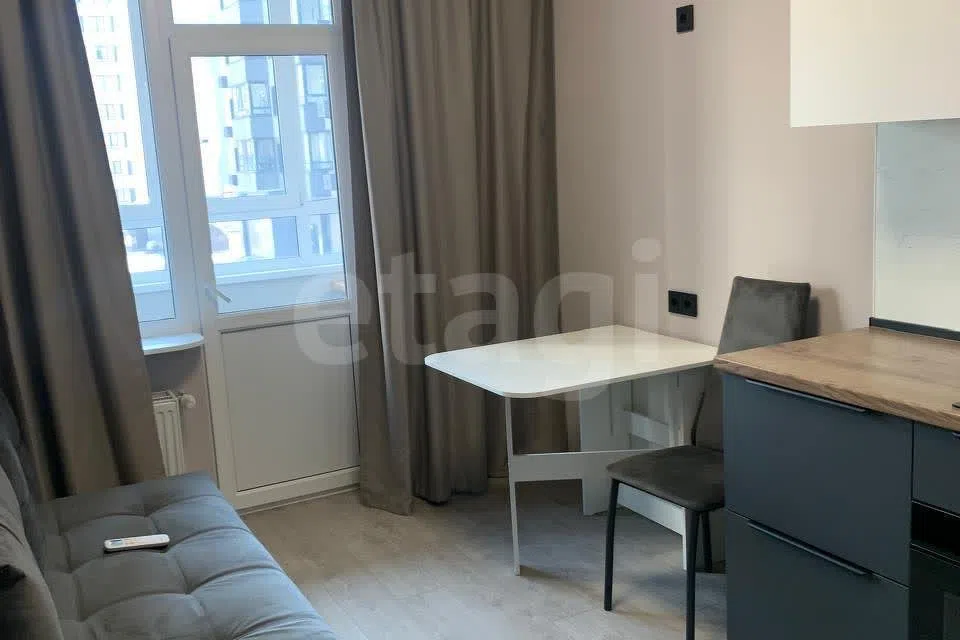 Продаётся 1-комнатная квартира, 38 м²
