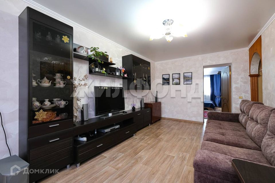 Продаётся 3-комнатная квартира, 60.7 м²
