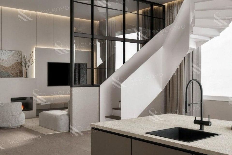 Продаётся 5-комнатная квартира, 217.6 м²