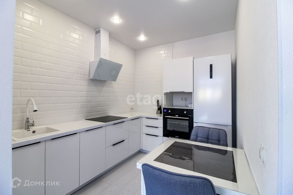 Сдаётся 1-комнатная квартира, 40 м²