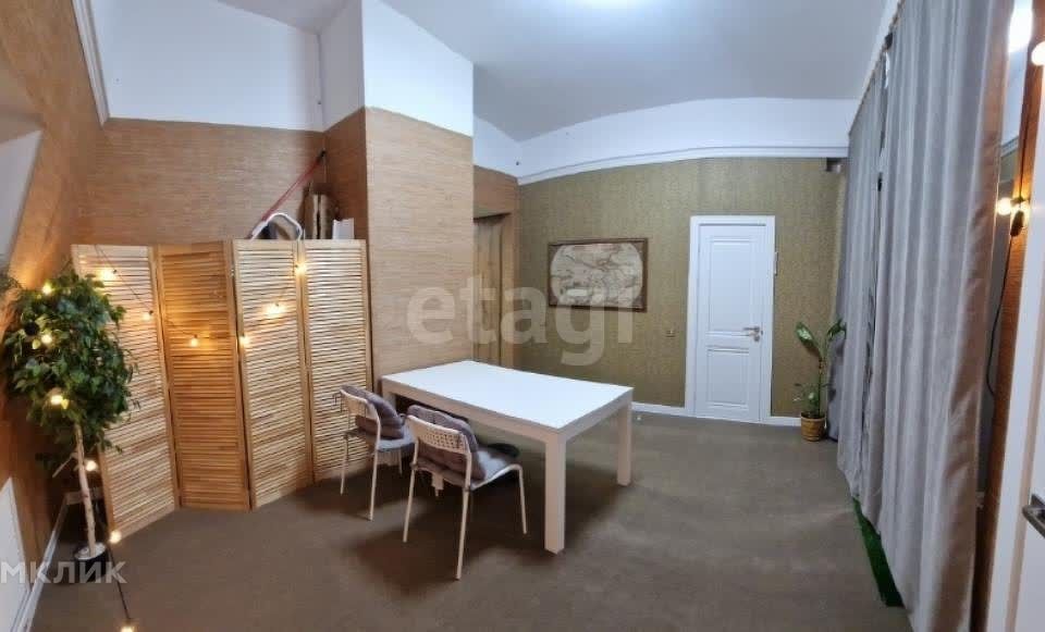 Продаётся 2-комнатная квартира, 76.8 м²