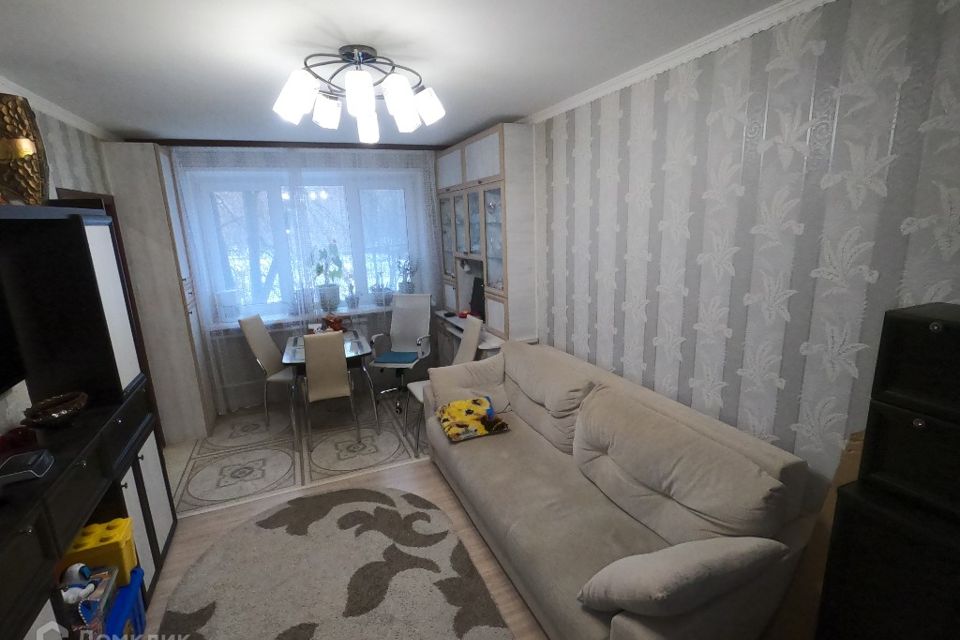 Продаётся 3-комнатная квартира, 60.3 м²