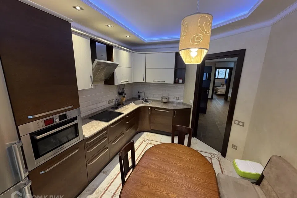 Продаётся 3-комнатная квартира, 83 м²