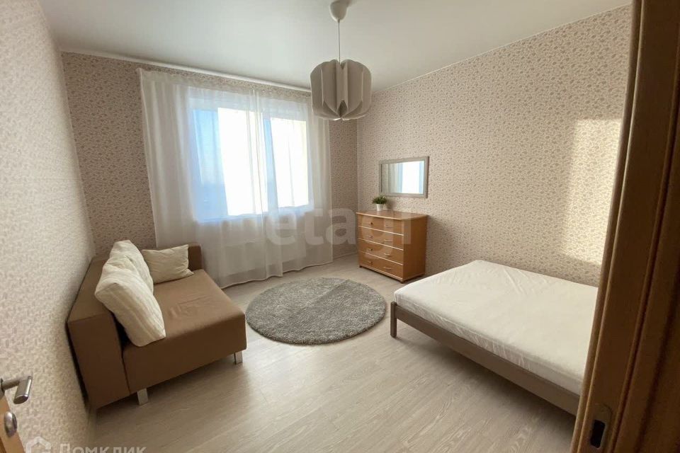 Сдаётся 2-комнатная квартира, 62 м²