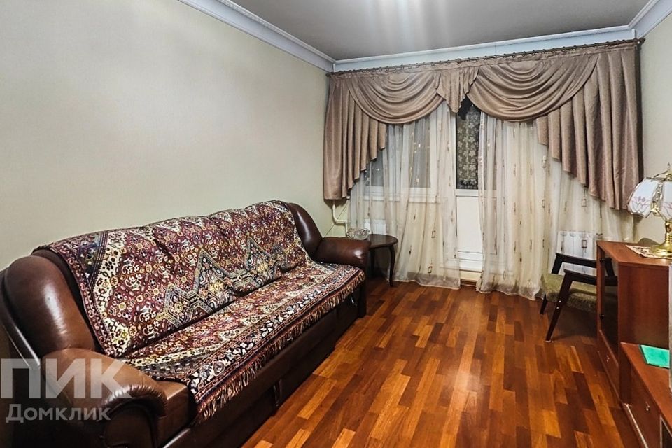 Сдаётся 2-комнатная квартира, 54 м²