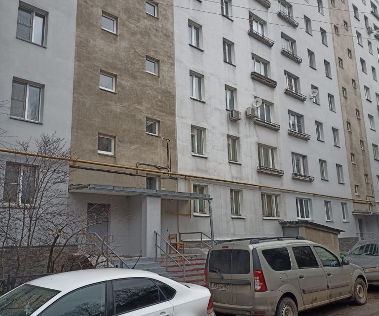 Продаётся 3-комнатная квартира, 57.4 м²