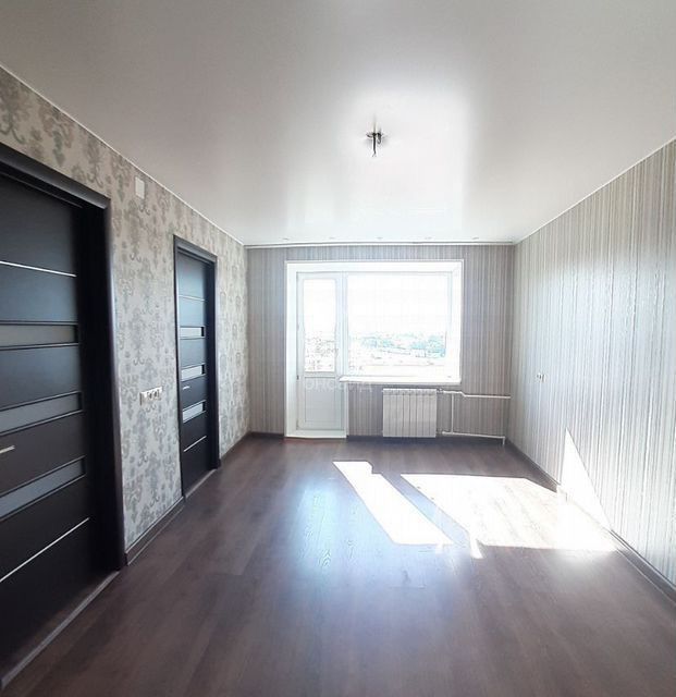 Продаётся 4-комнатная квартира, 62.3 м²