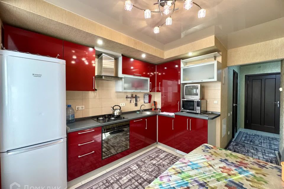Продаётся 1-комнатная квартира, 44.8 м²