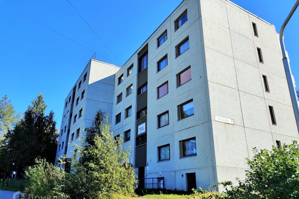 Продаётся 3-комнатная квартира, 63.3 м²