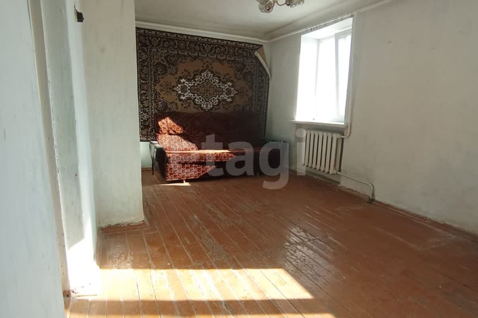 Продаётся 3-комнатная квартира, 62.7 м²