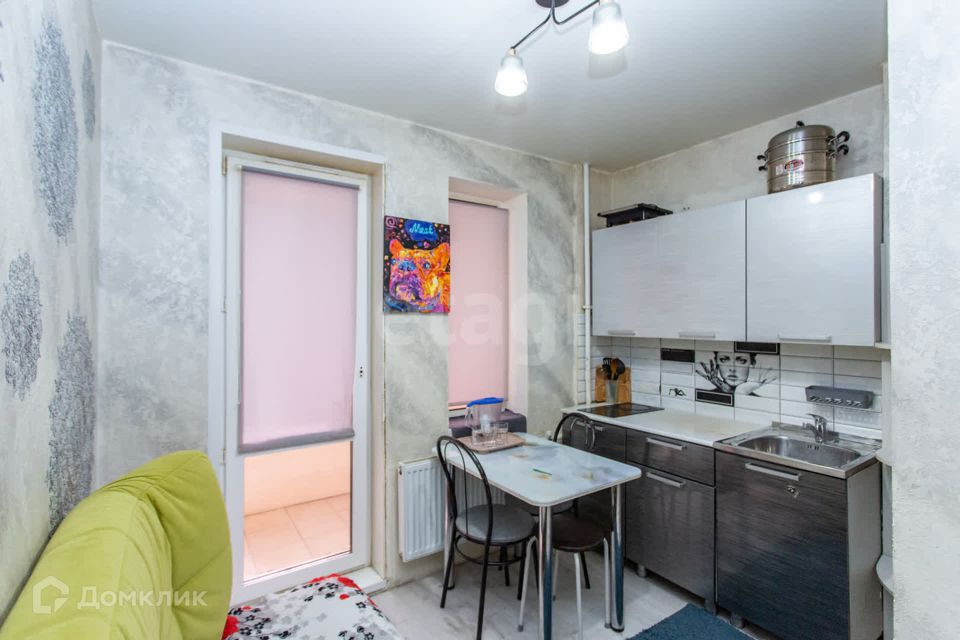 Продаётся 1-комнатная квартира, 27.4 м²